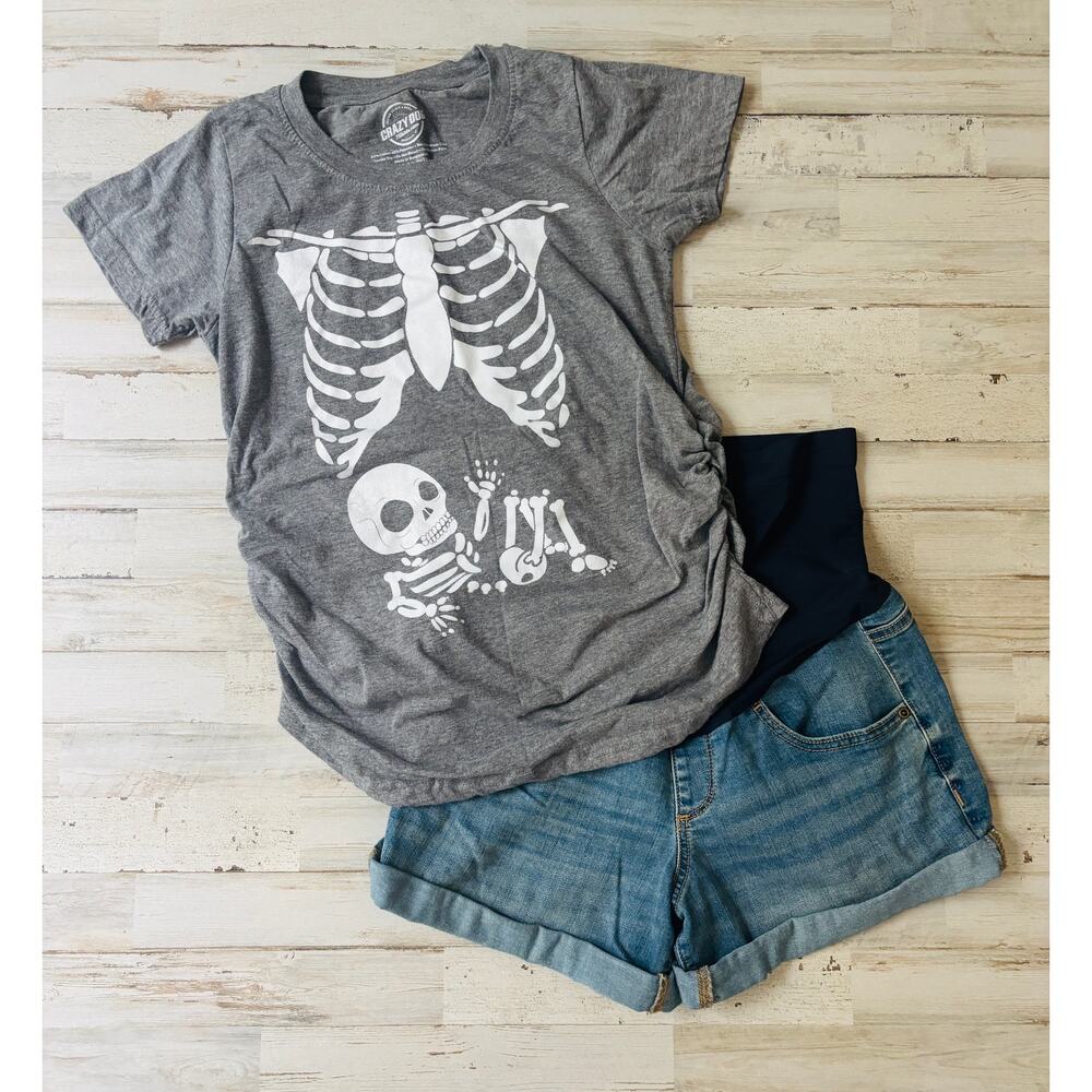 Crazy Dog Top sz S and A Glow Boyfriend Short sz 2 EUC